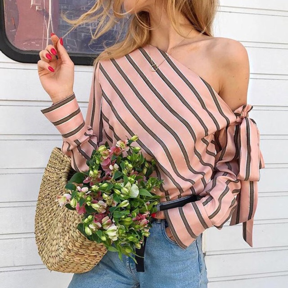 ๐/ON HOLIDAY/ Striped Off Shoulder Bow Blouse Top - Picture 3 of 4
